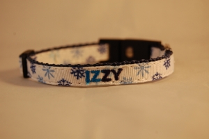 Katzenhalsband SCHNEEFLOCKE mit Bestickung
